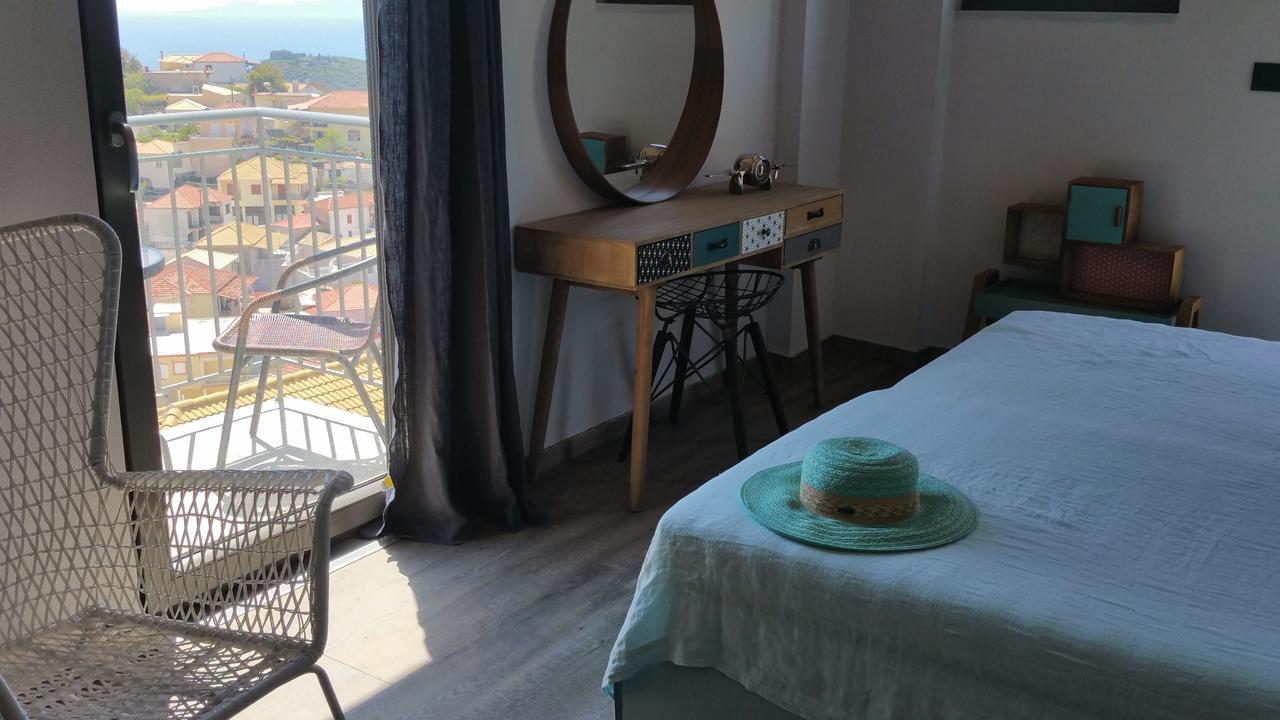 The Z Point Hotel Parga Exterior photo